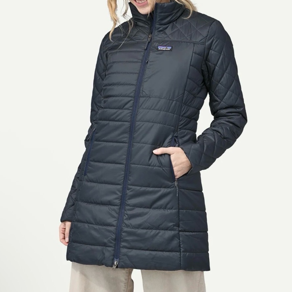 Patagonia Women's Radalie Parka in
Smolder Blue size medium